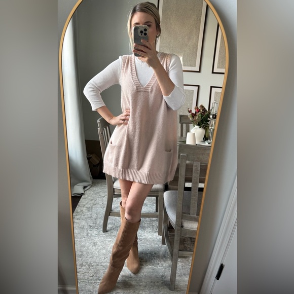 Cream Knit Sweater Sleeveless Vest Dress - Picture 3 of 13